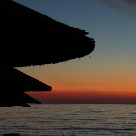 Oasis Bay Lalzi Lejlighed *