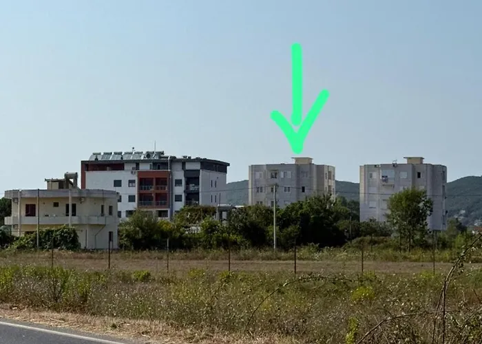 Oasis Bay Lalzi Apartman *