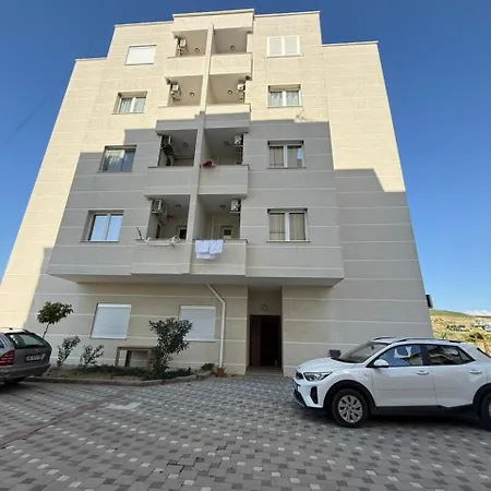 Oasis Bay Lalzi Plazhi San Pietro