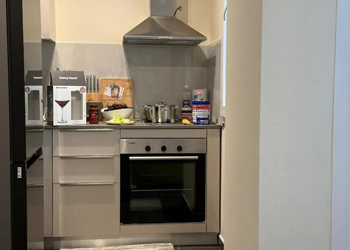 Oasis Bay Lalzi Апартаменты Plazhi San Pietro