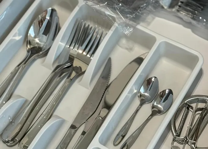 Oasis Bay Lalzi * Plazhi San Pietro