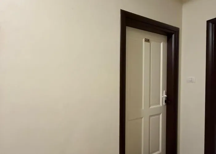 Oasis Bay Lalzi Apartment